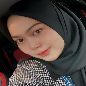Nurul Syazwanie Mohd Nor menyambung pengajian Diploma Pengurusan Teknologi Pejabat di Kolej Widad, Kuantan Pahang