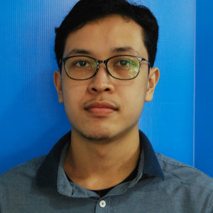 Tengku Ahmad Hanis Hakimi Tengku Sulaiman menyambung pengajian Asasi Perniagaan di Kolej Universiti Widad, Kuantan Pahang